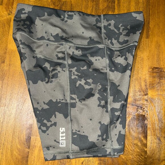 5.11 Tactical women's camo compression workout shorts small - Picture 6 of 6